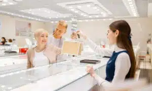 Far valutare i propri beni per effettuare un altro acquisto